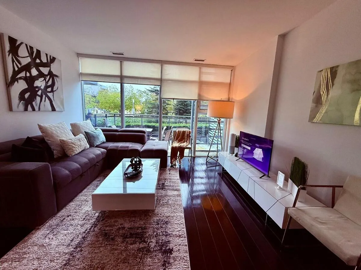 Charming 4Br Downtown Townhome Near Cn Tower Free Parking Toronto